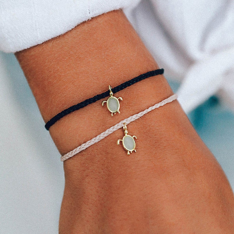 SAVE THE SEA TURTLES SILVER CHARM BRACELET | PURA VIDA