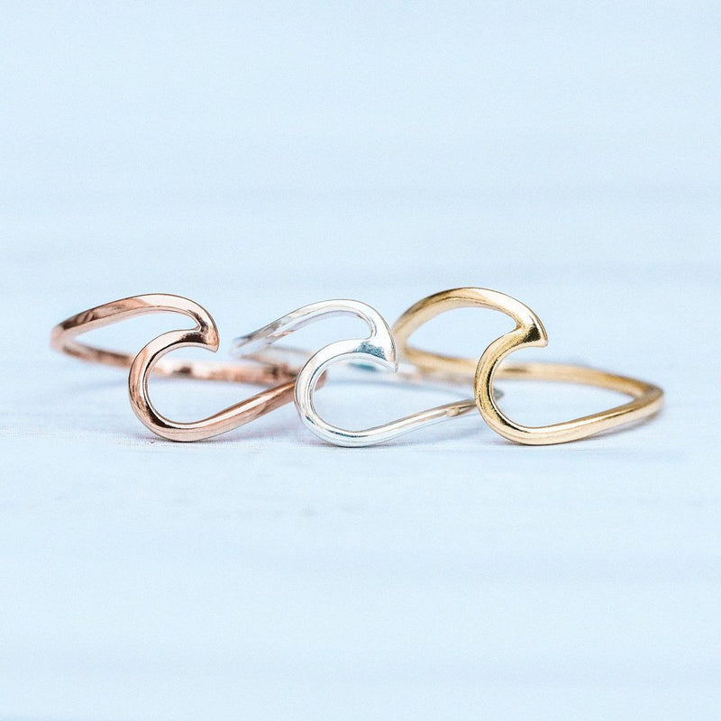 Pura Vida Wave Ring | Bella Lucca Boutique